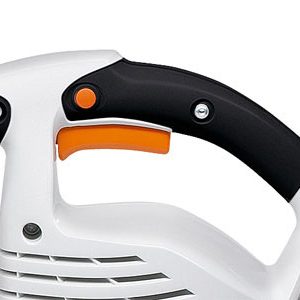 Stihl BGE 81 Elektrische bladblazer 1400 w 750 m³/u