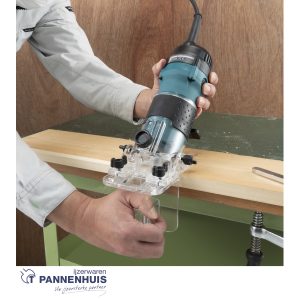 Makita 3712 Kantenfrees 6mm 530W kantelbaar tot 45°