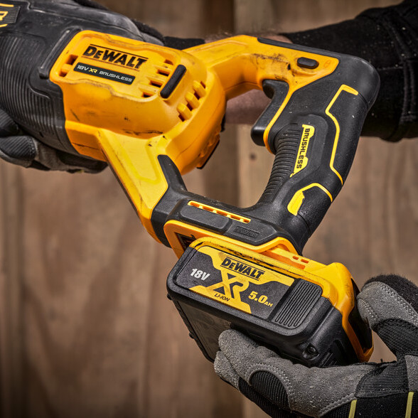 Dewalt DCS382N 18V XR Brushless Reciprozaag - Body - Afbeelding 4
