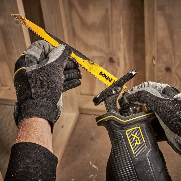 Dewalt DCS382N 18V XR Brushless Reciprozaag - Body - Afbeelding 6