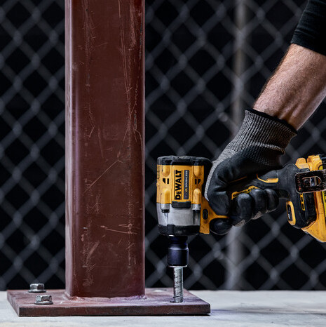 Dewalt DCF922NT 18V XR Brushless Compacte Slagsmoersleutel 1/2" (pin) in TSTAK - Body - Afbeelding 4