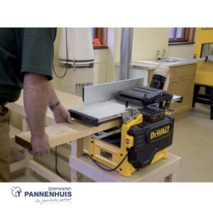Dewalt D27300 1800W Vlak/vandiktebank 4mm